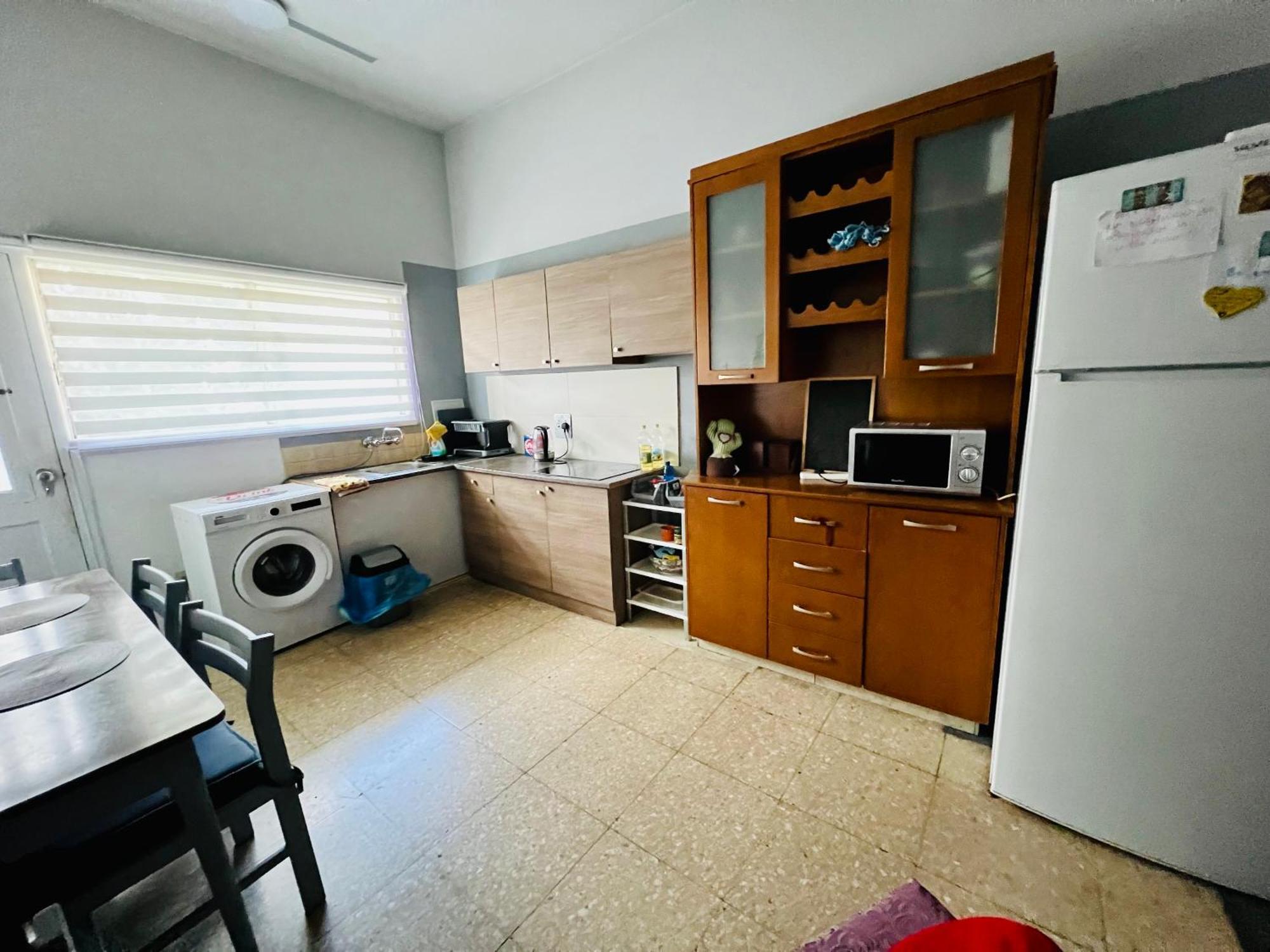 Past Or Tail Rooms Larnaca Ngoại thất bức ảnh