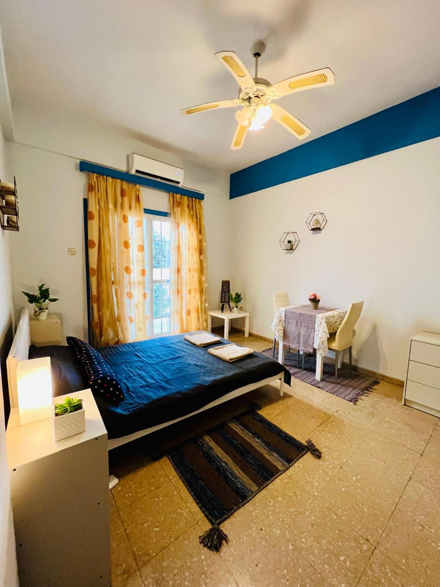 Past Or Tail Rooms Larnaca Ngoại thất bức ảnh